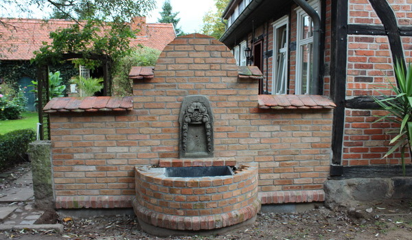 Brunnen fast fertige Vorderseite